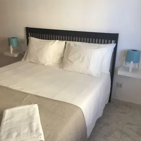 Brigth & Cosy Apartament شقة *